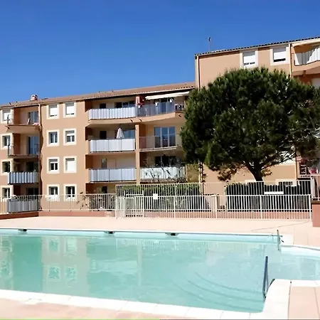 En Rez De Jardin - Le Juvenal